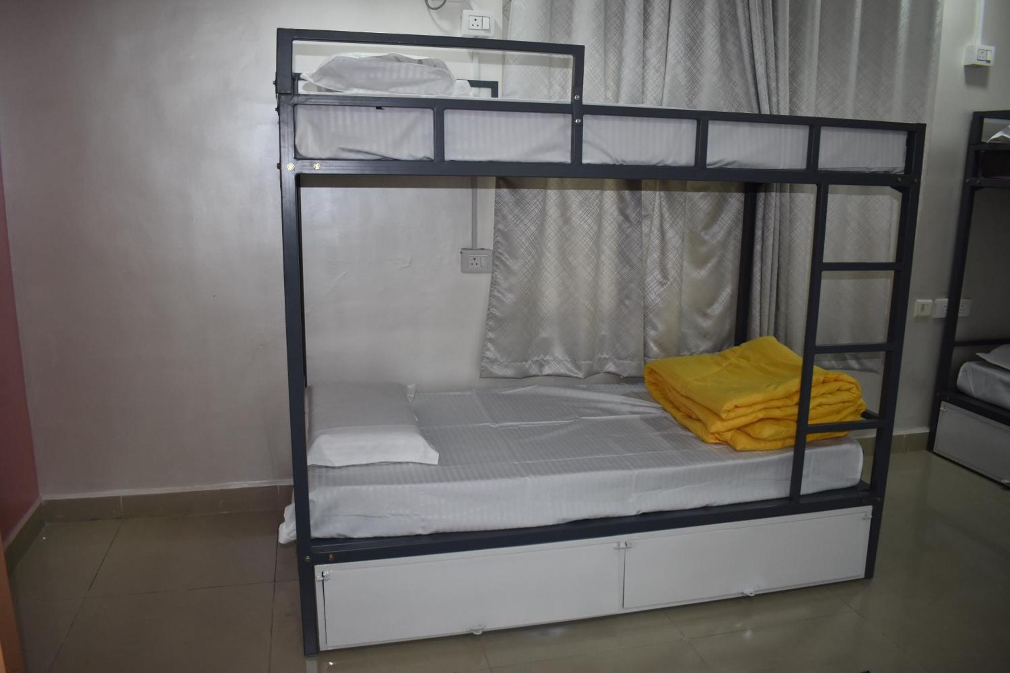 Hyderabad Wanderers Cave Hotell Eksteriør bilde